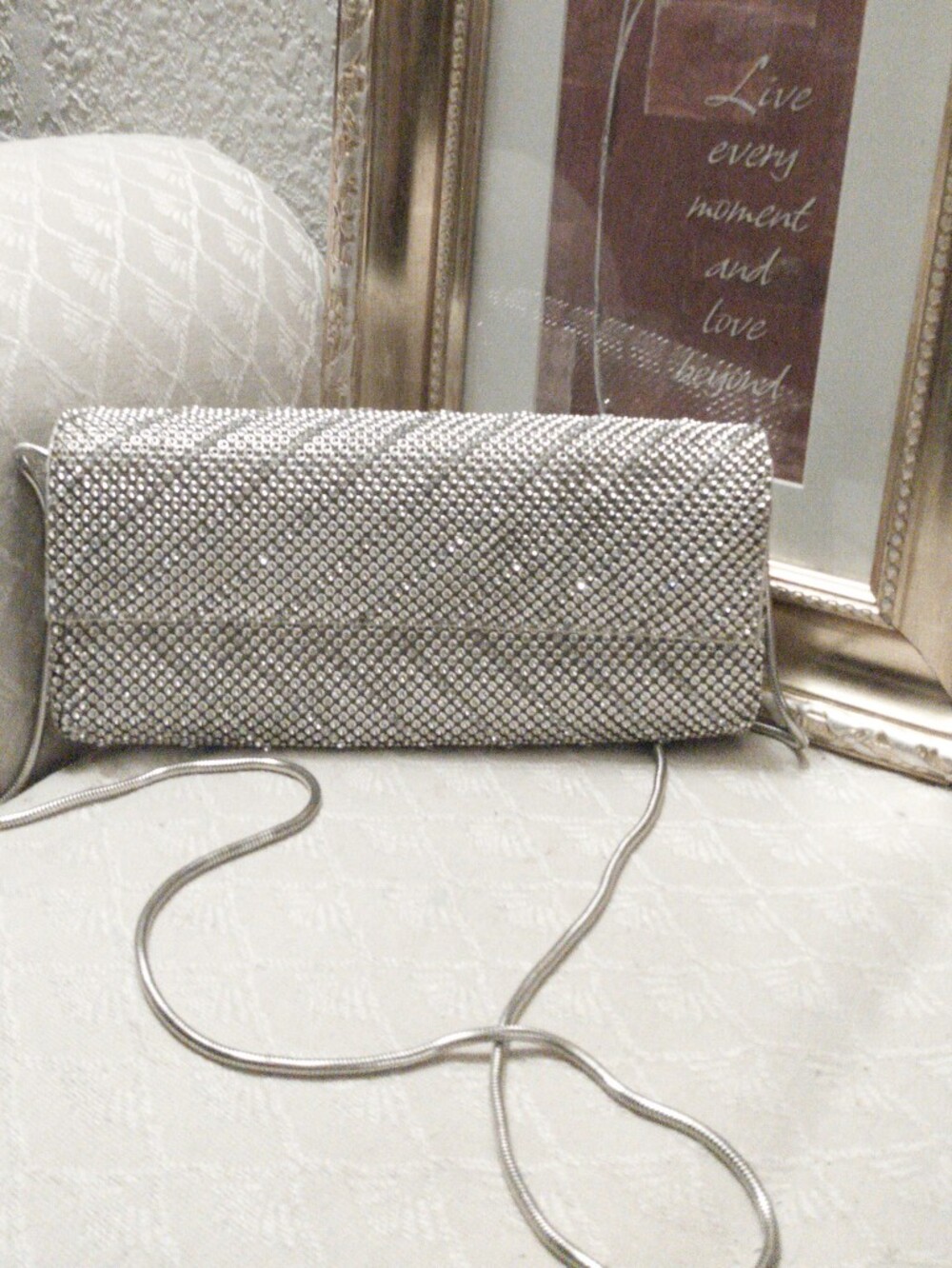 Crystal-Embellished Silver Evening Clutch with Chain Strap
